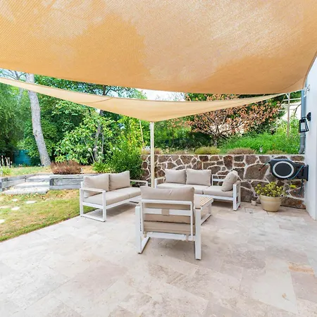 Piscine Privée Boulouris Сasa de vacaciones *